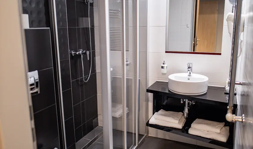 Garden Hotel Wellness & Konferencia Szolnok - Karcsony