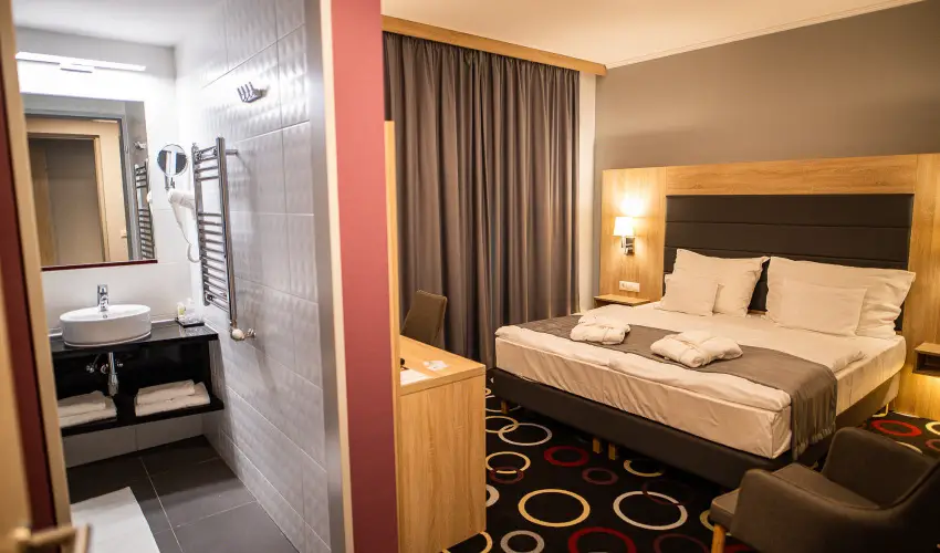 Garden Hotel Wellness & Konferencia Szolnok - Karcsony