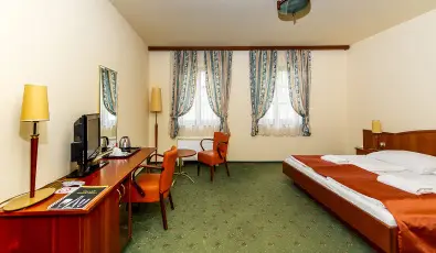 Gastland M0 Hotel Szigetszentmikls