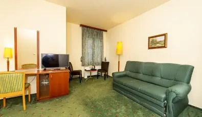 Gastland M0 Hotel Szigetszentmikls