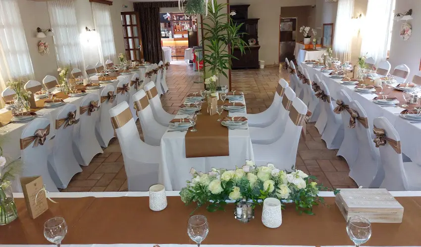 Gastland M0 Hotel Szigetszentmikls - Karcsony 