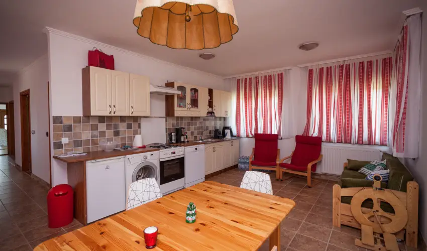 Gedeon Tanya-Panzi Jakabszlls - Karcsony