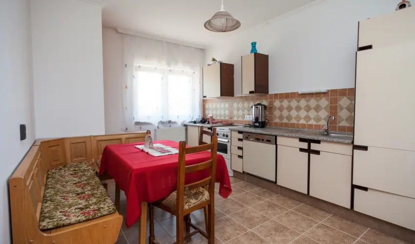 Gedeon Tanya-Panzi Jakabszlls - Karcsony