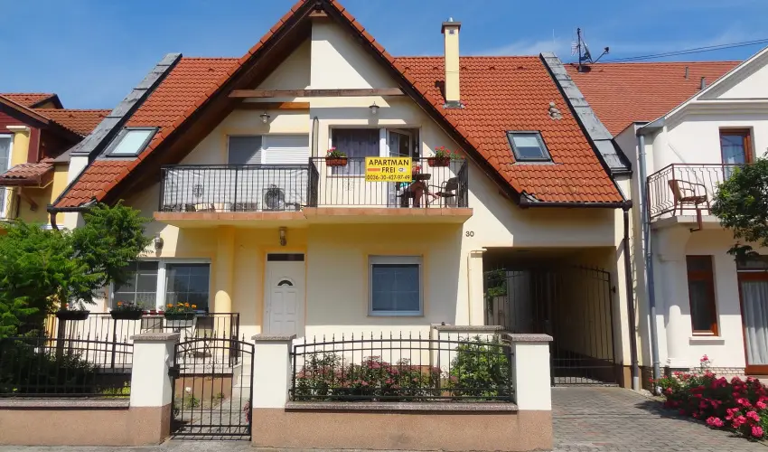 Gere Luxus Apartman Harkny - Karcsony (min. 3 j)