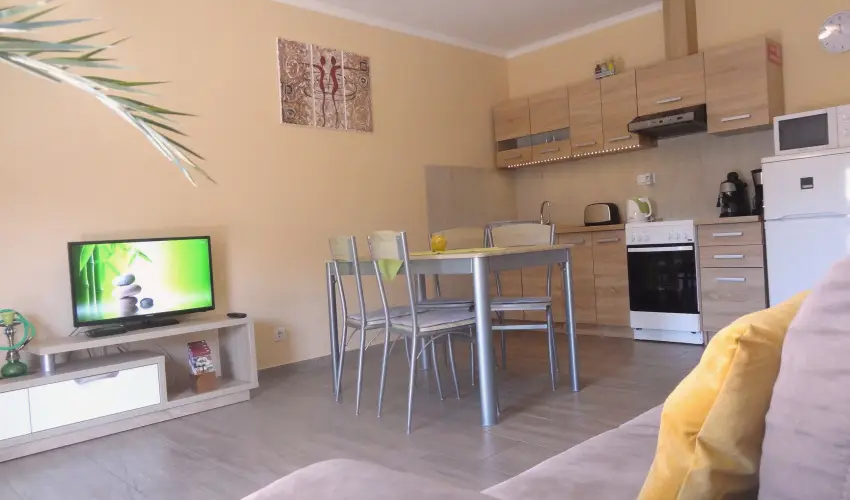 Gere Art & Exclusive Apartman Harkny - Karcsony (min. 3 j)