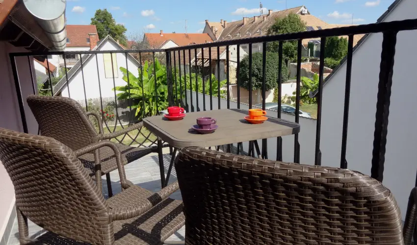 Gere Art & Exclusive Apartman Harkny - Karcsony (min. 3 j)