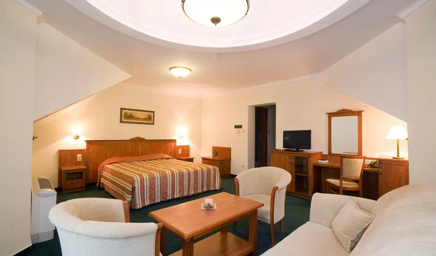 Geréby Kúria Hotel és Lovasudvar Lajosmizse - Karácsony