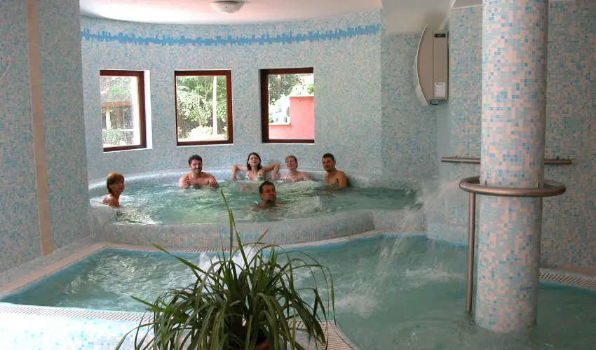 Geréby Kúria Hotel és Lovasudvar Lajosmizse - Karácsony