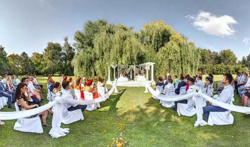 Geréby Kúria Hotel és Lovasudvar Lajosmizse - Karácsony