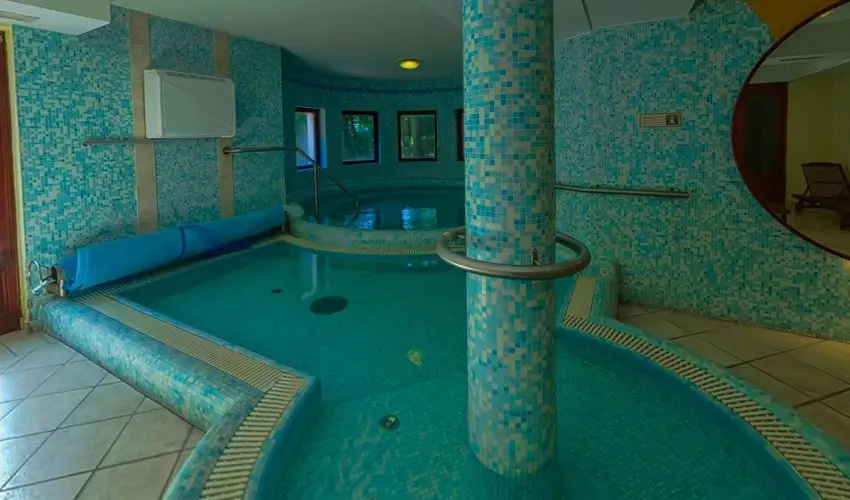 Geréby Kúria Hotel és Lovasudvar Lajosmizse - Karácsony