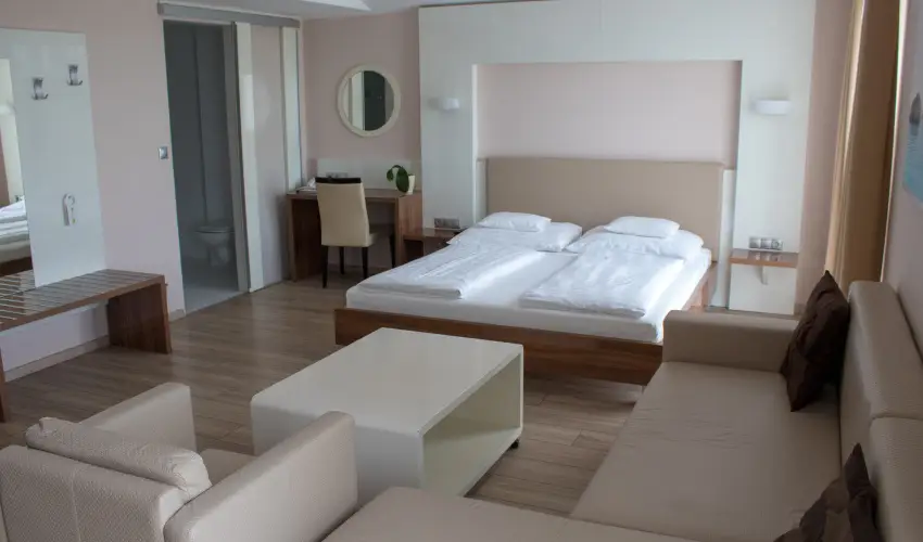 Gokart Hotel Kecskemt - Karcsony (min. 2 j)