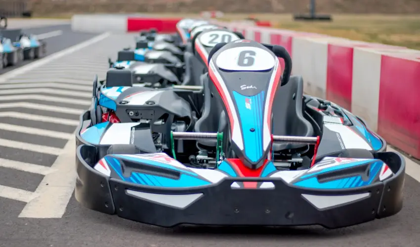 Gokart Hotel Kecskemt - Karcsony (min. 2 j)