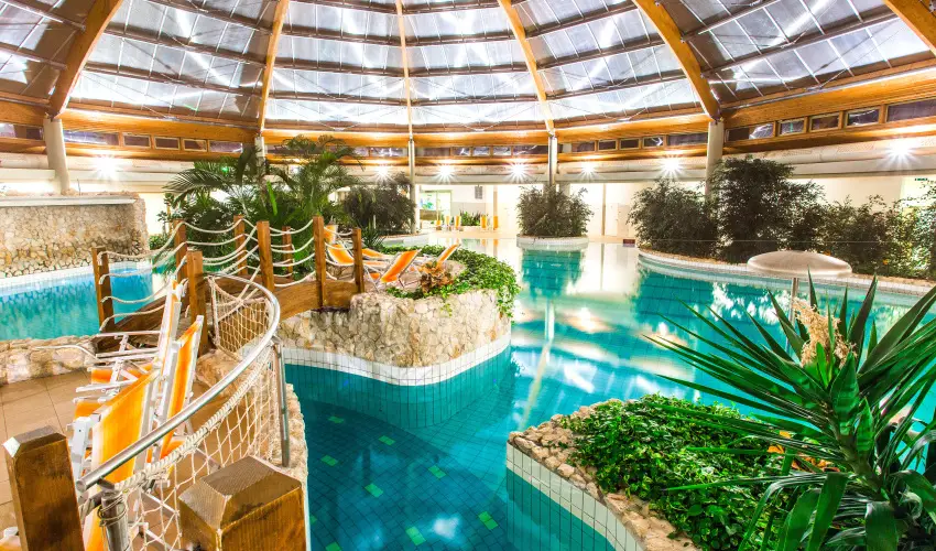 Gotthard Therme Hotel & Conference Szentgotthrd - Karcsony - teljes elrefizetssel