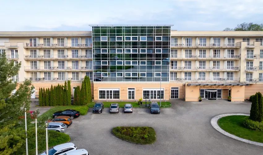 Gotthard Therme Hotel Szentgotth�rd - Kar�csony - teljes el�refizet�ssel