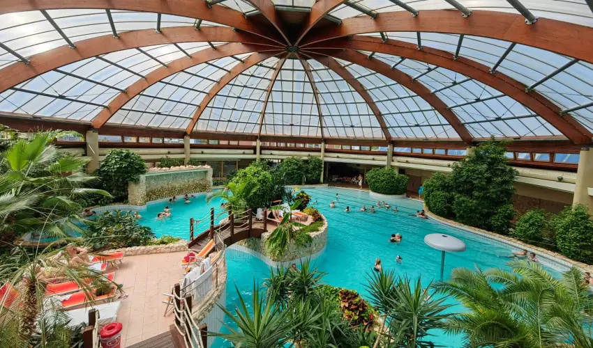 Gotthard Therme Hotel Szentgotth�rd - Kar�csony - teljes el�refizet�ssel