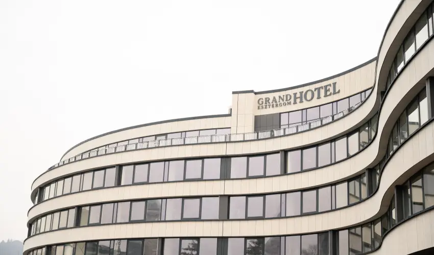 Grand Hotel Esztergom Esztergom - Karácsony (min. 2 éj)