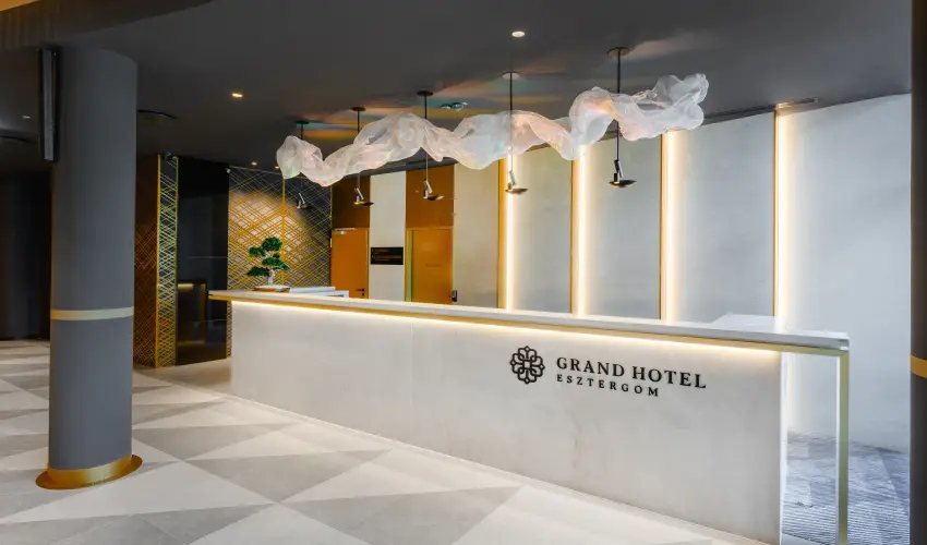 Grand Hotel Esztergom Esztergom - Karácsony (min. 2 éj)