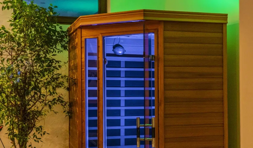 Gyulavez�r Lovasbirodalma Panzi�  Gyulakeszi - Kar�csony (min. 2 �j)