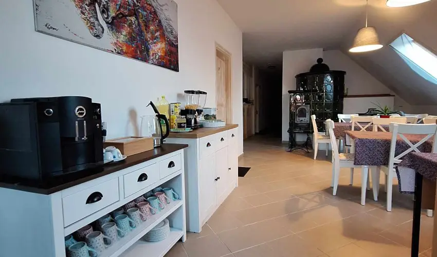 Gyulavez�r Lovasbirodalma Panzi�  Gyulakeszi - Kar�csony (min. 2 �j)