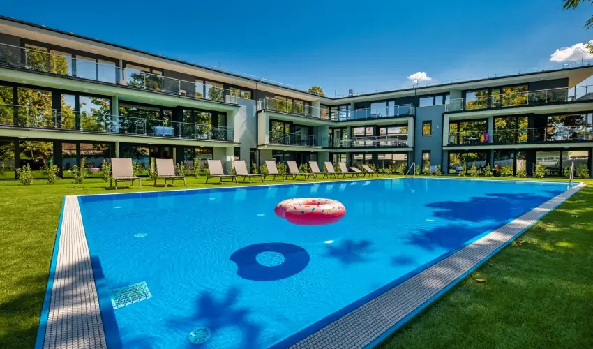 H55 Balatonlelle Apartmanhzak Balatonlelle - Karcsony (min. 2 j)