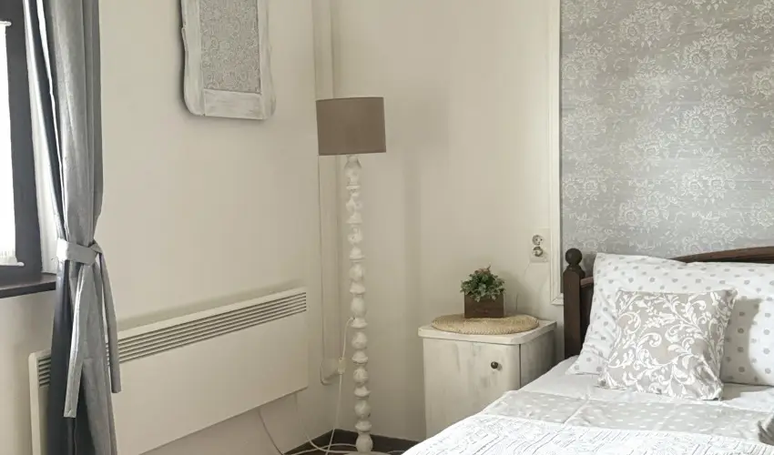 Halhza Vendghz Sirok - Karcsony (min. 2 j)