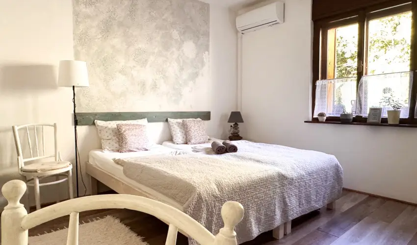 Halhza Vendghz Sirok - Karcsony (min. 2 j)