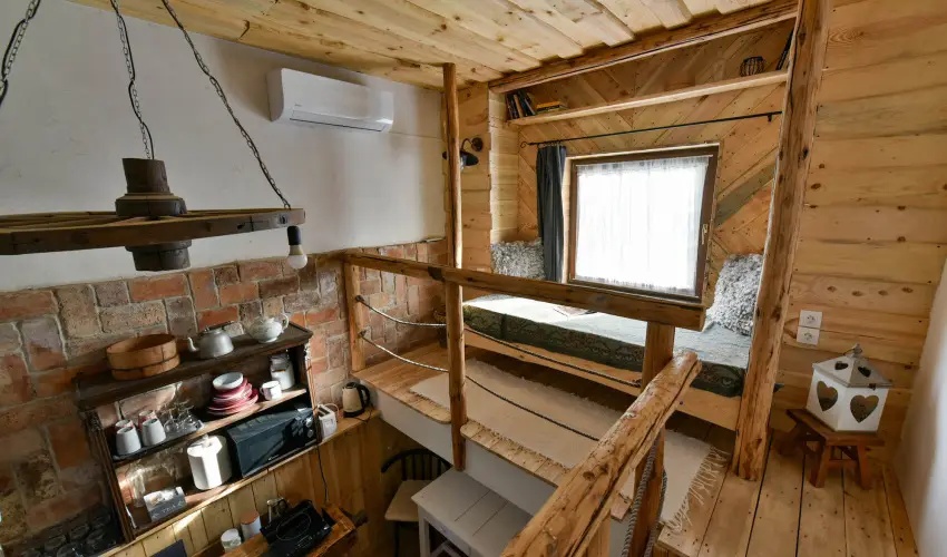 Halhza Vendghz Sirok - Karcsony (min. 2 j)