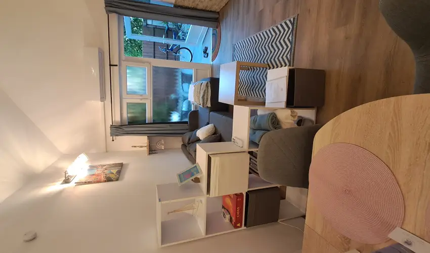 Hanga-lak Velence - Karcsony (min. 2 j)