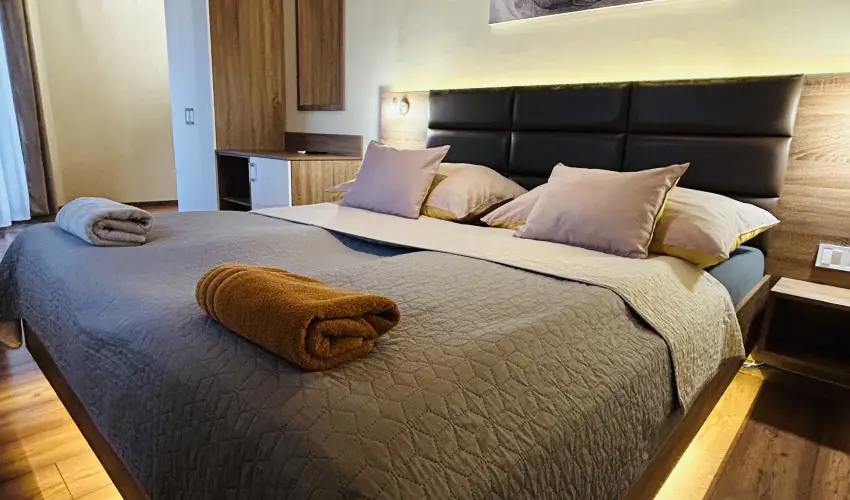 Harmnia Vendghz Miskolctapolca Miskolctapolca - Karcsony (min. 3 j)