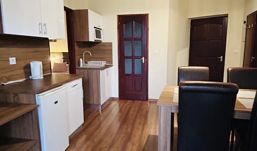 Harmnia Vendghz Miskolctapolca Miskolctapolca - Karcsony (min. 3 j)