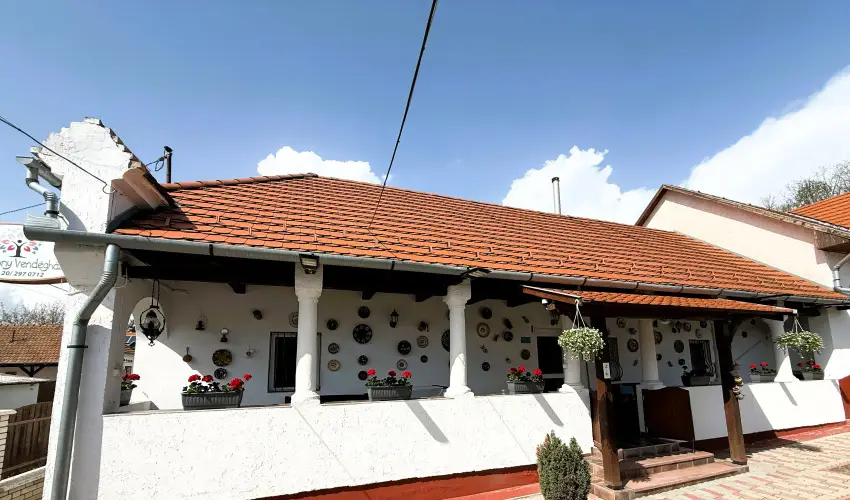 Harmony Vendghz Egerszalk - Karcsony (min. 3 j)