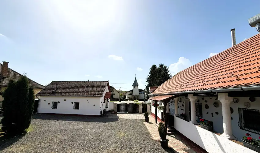 Harmony Vendghz Egerszalk - Karcsony (min. 3 j)