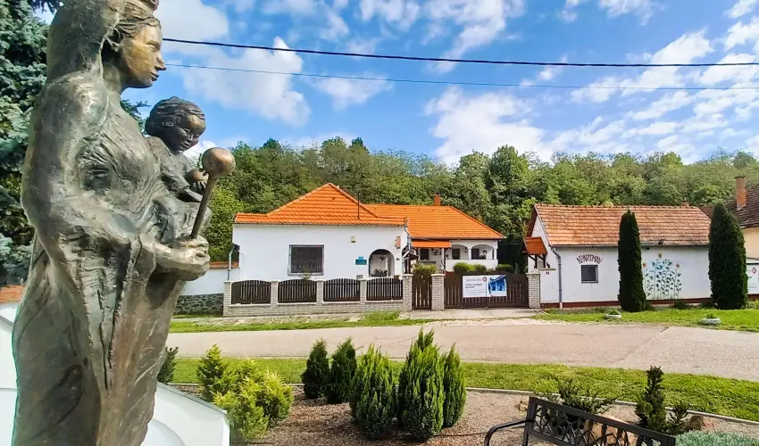 Harmony Vend�gh�z Egerszal�k - Kar�csony (min. 2 �j)