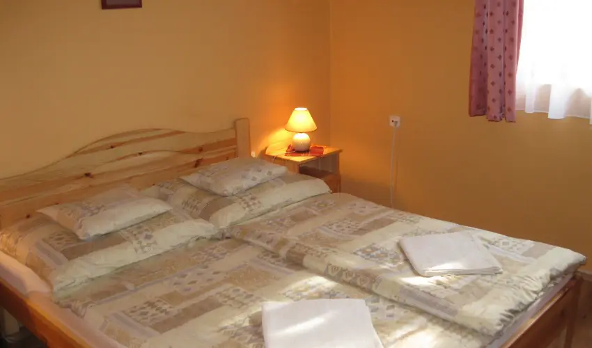 Hegyi Panzi Szilvsvrad - Karcsony (min. 3 j)