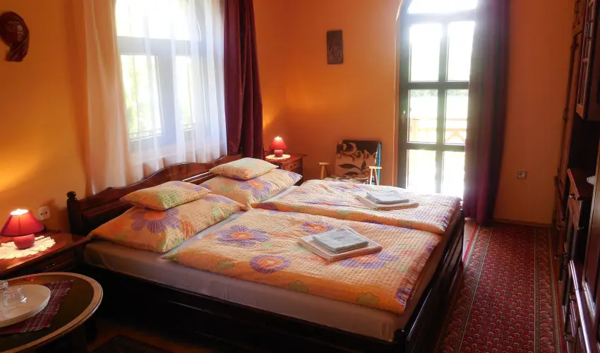 Hegyi Panzi Szilvsvrad - Karcsony (min. 3 j)