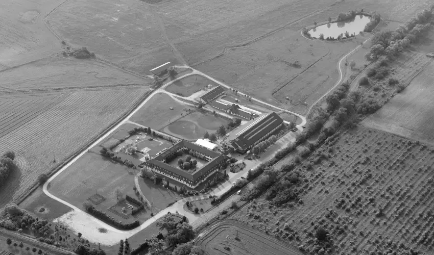 Htkti Wellness Hotel & Lovaspark Mr - Karcsony 