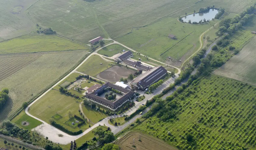 H�tk�ti Wellness Hotel & Lovaspark M�r - Kar�csony 