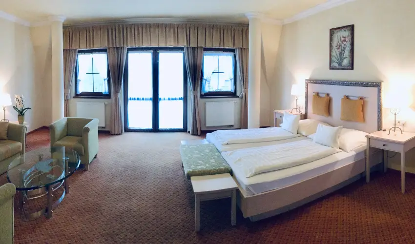 H�tk�ti Wellness Hotel & Lovaspark M�r - Kar�csony 