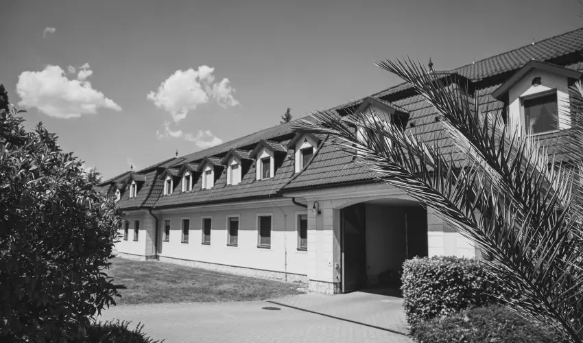 Htkti Wellness Hotel & Lovaspark Mr - Karcsony 