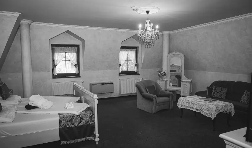 Htkti Wellness Hotel & Lovaspark Mr - Karcsony 