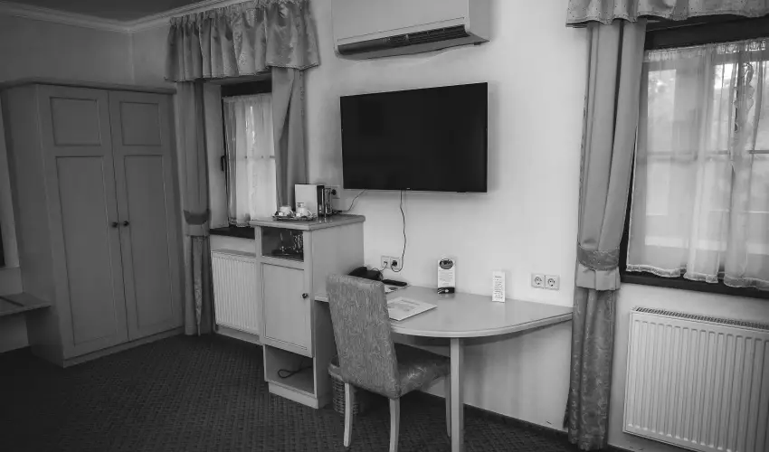 Htkti Wellness Hotel & Lovaspark Mr - Karcsony 