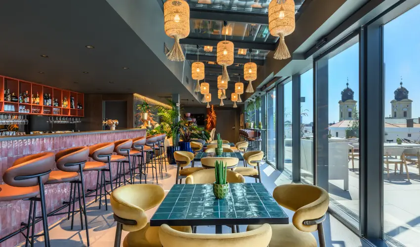 Hilton Garden Inn Debrecen City Center  Debrecen - Kar�csony