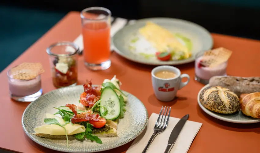 Hilton Garden Inn Debrecen City Center  Debrecen - Kar�csony