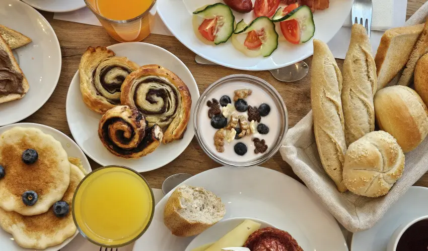 Holdvirg Hotel Srvr - Karcsony - teljes elrefizetssel