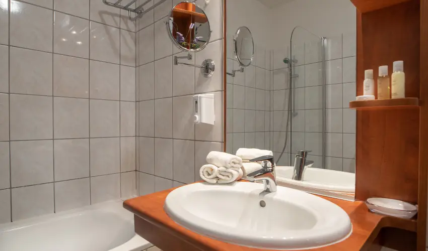 Holdvirg Hotel Srvr - Karcsony - teljes elrefizetssel