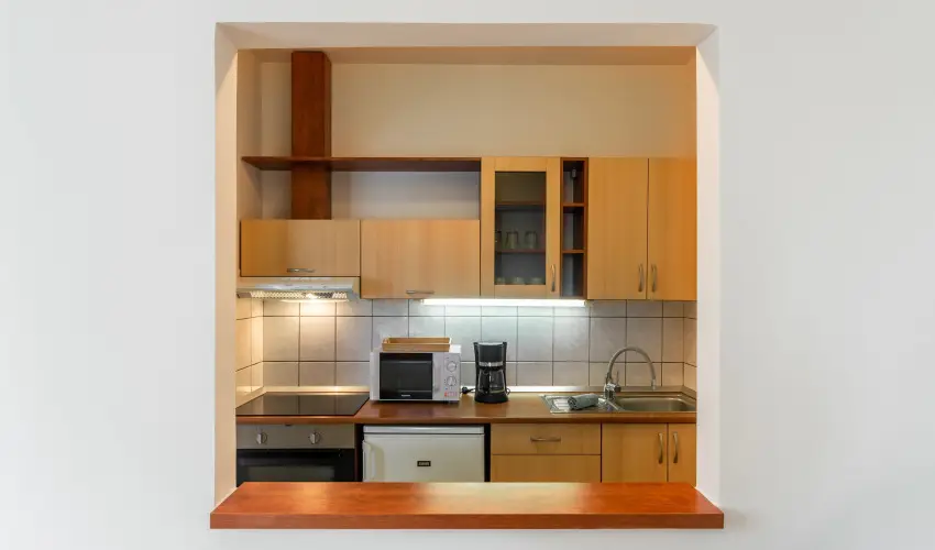 Holdvirg Hotel Srvr - Karcsony - teljes elrefizetssel