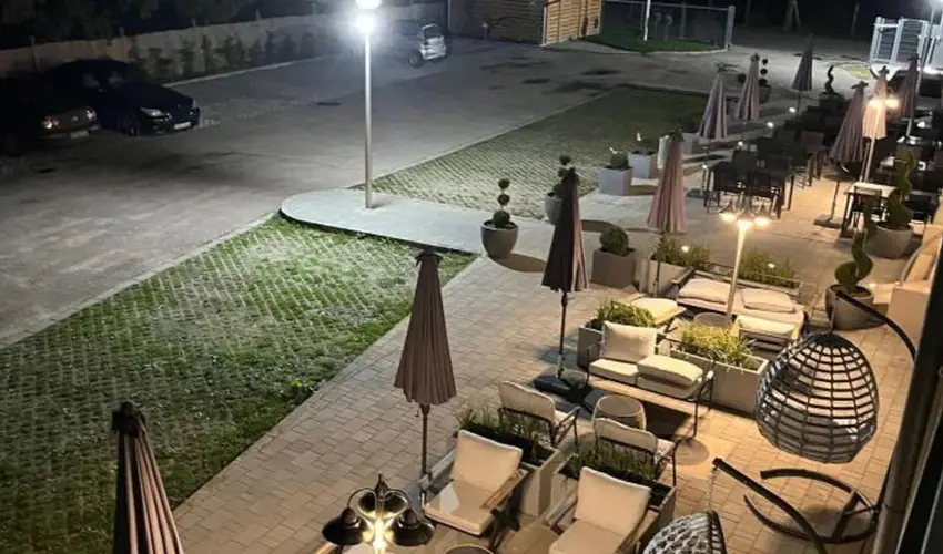 Holdvirg Hotel Srvr - Karcsony - teljes elrefizetssel