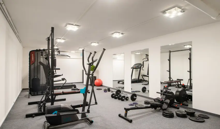 Holdvirg Hotel Srvr - Karcsony - teljes elrefizetssel