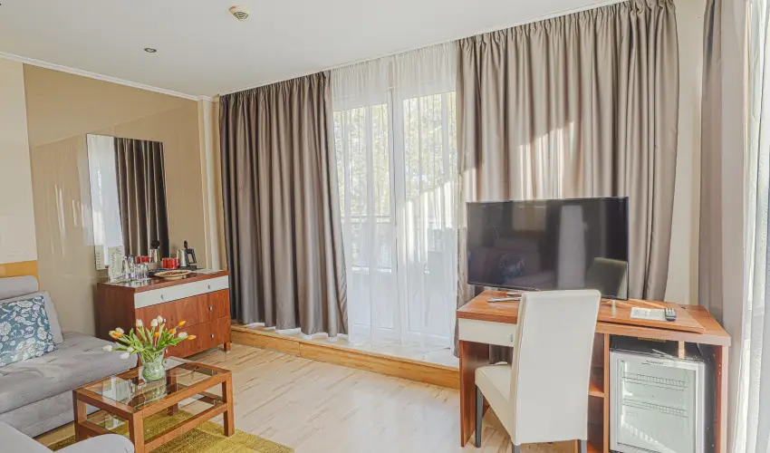 Holiday Beach Budapest Wellness Hotel with Sauna Park Budapest - Karcsony