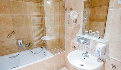 Holiday Beach Budapest Wellness Hotel with Sauna Park Budapest